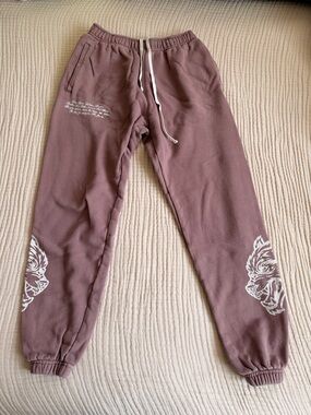Darc Sport Mauve Sweatpants with White Drawstring & Graphic